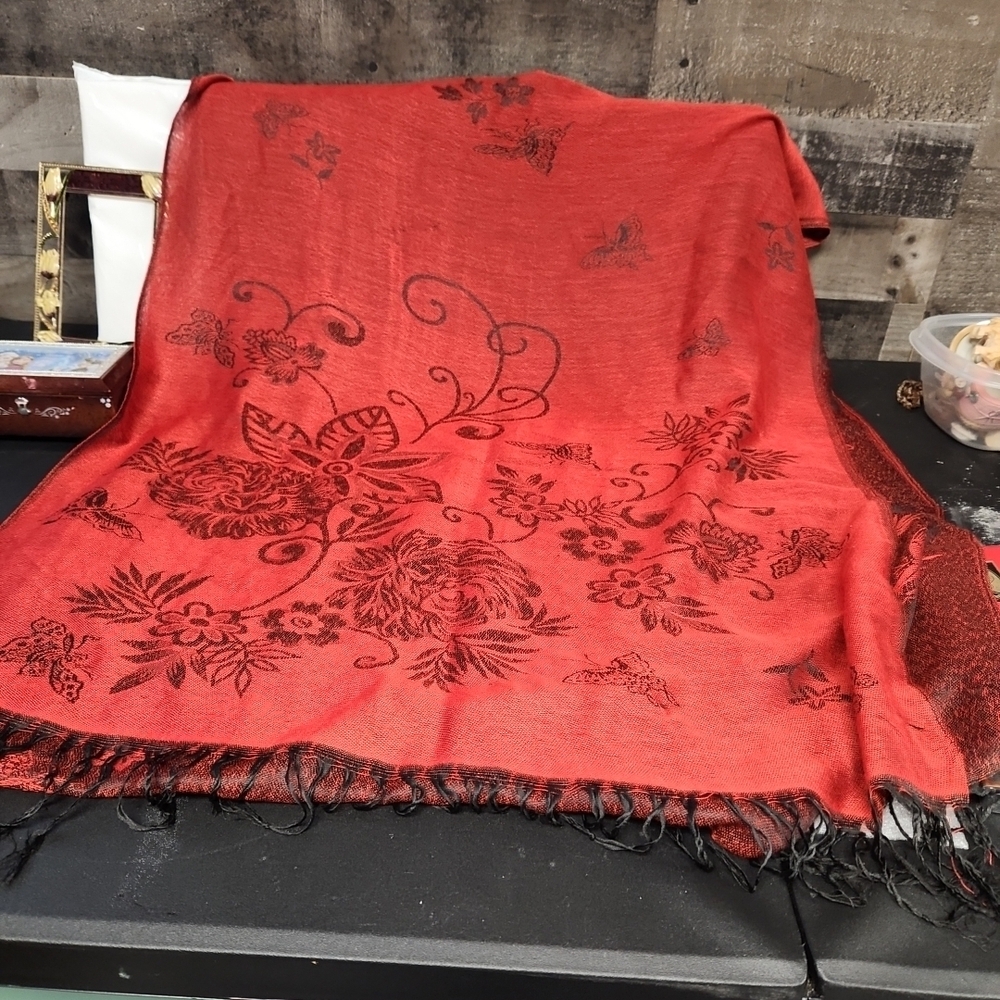 Red Floral Patterned Shawl
